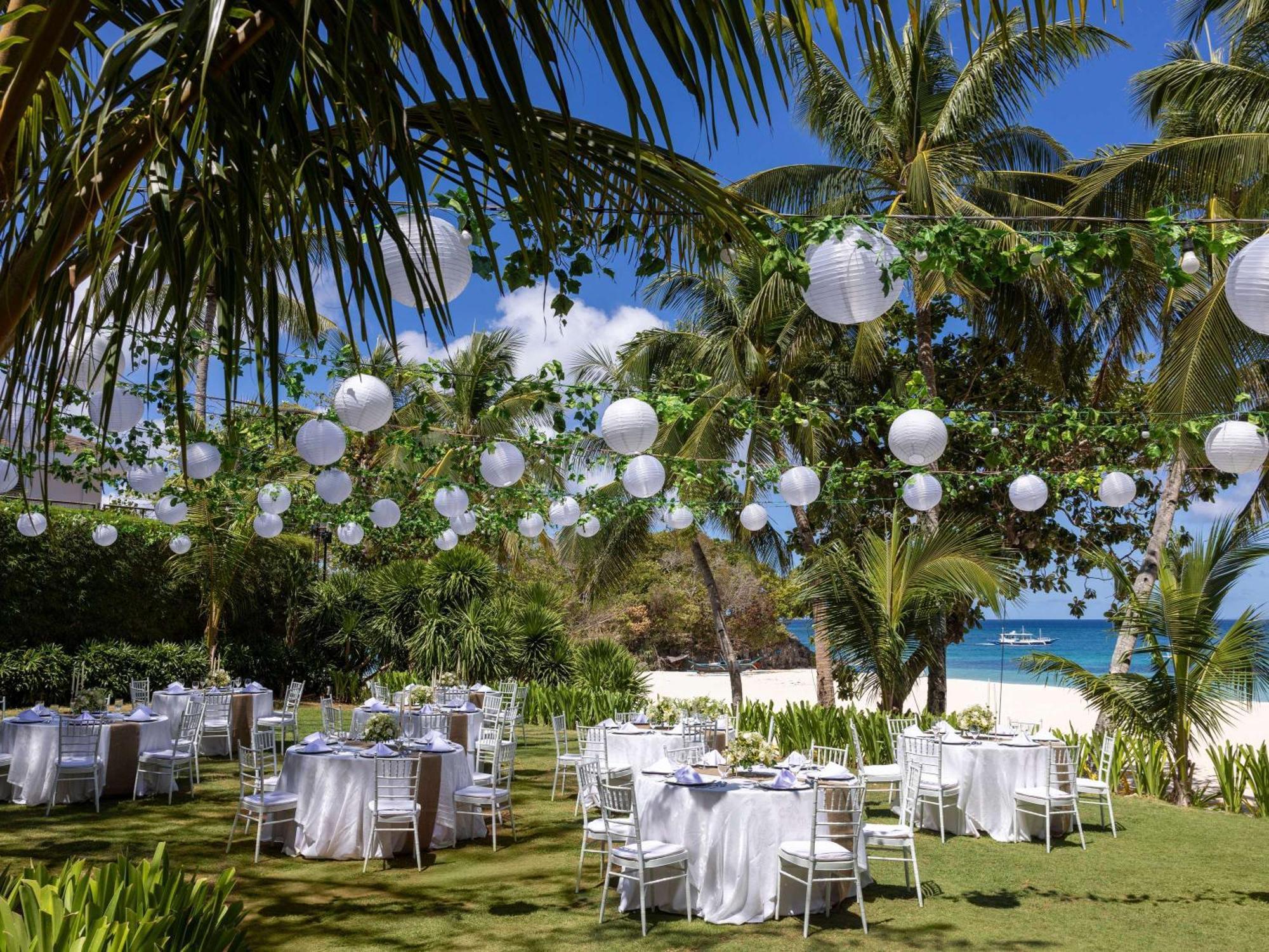 Movenpick & Boracay 5* Yapak