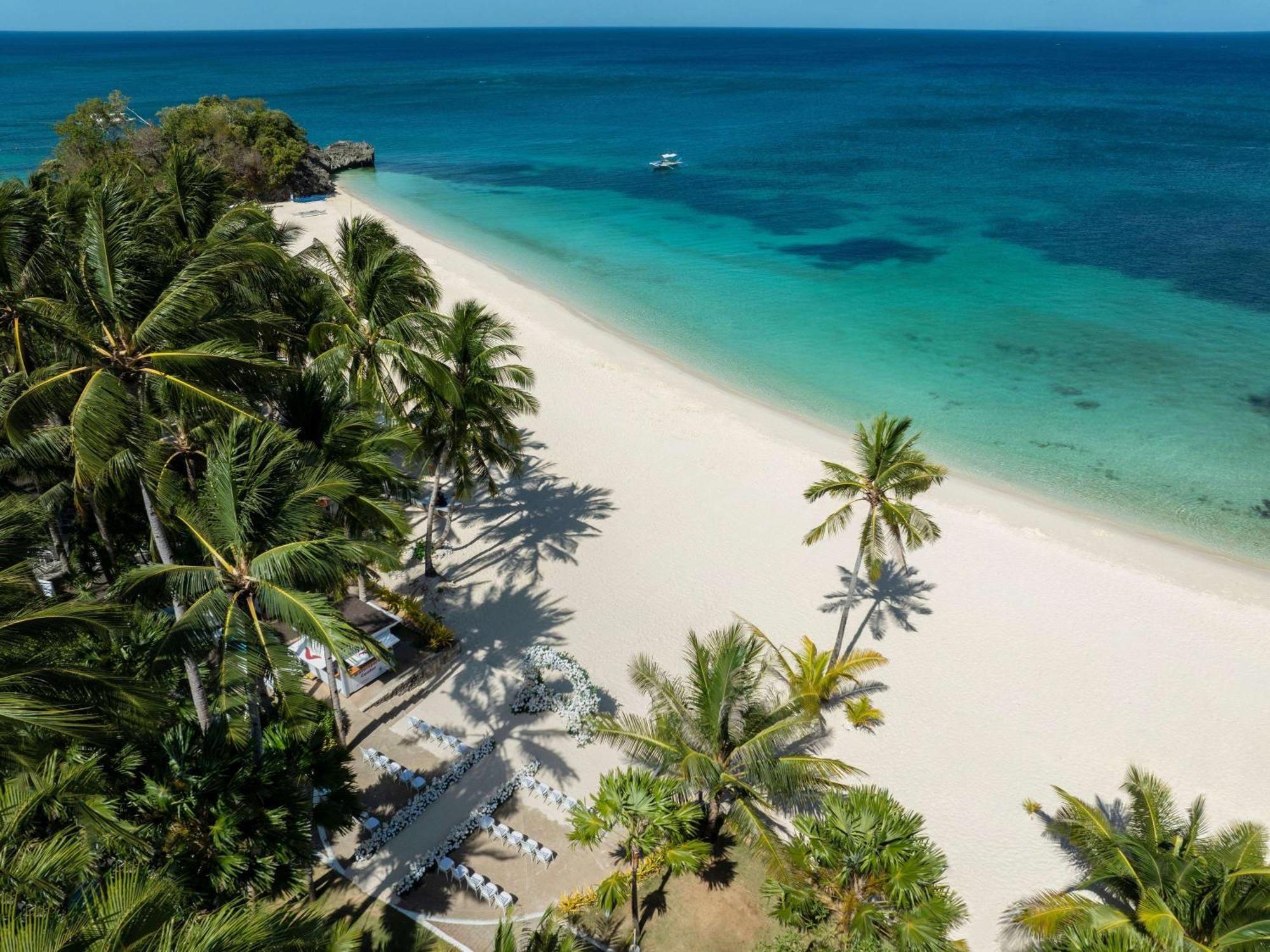 Movenpick & Boracay 5* Yapak