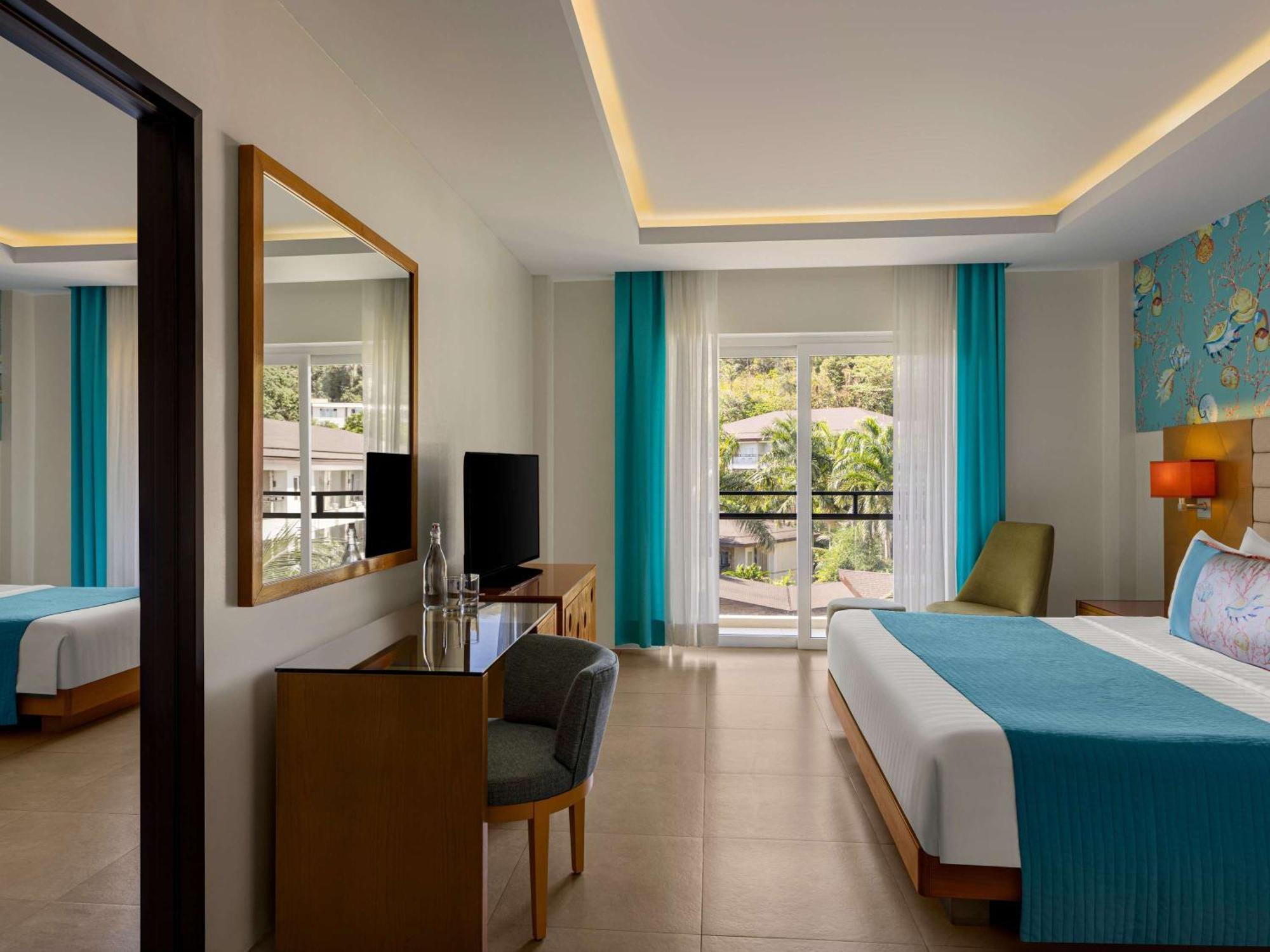 Movenpick & Boracay 5* Yapak