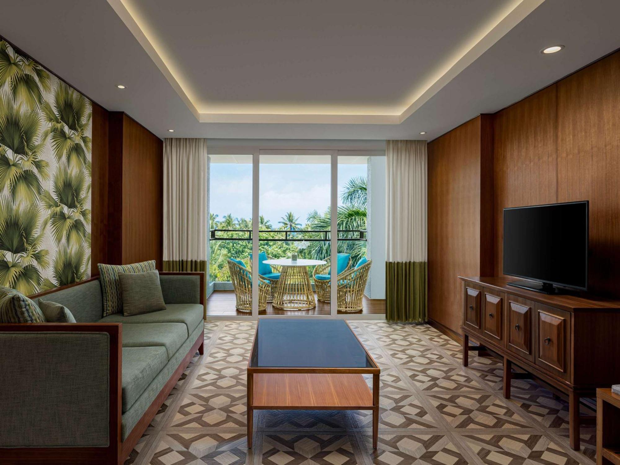 Movenpick & Boracay Yapak