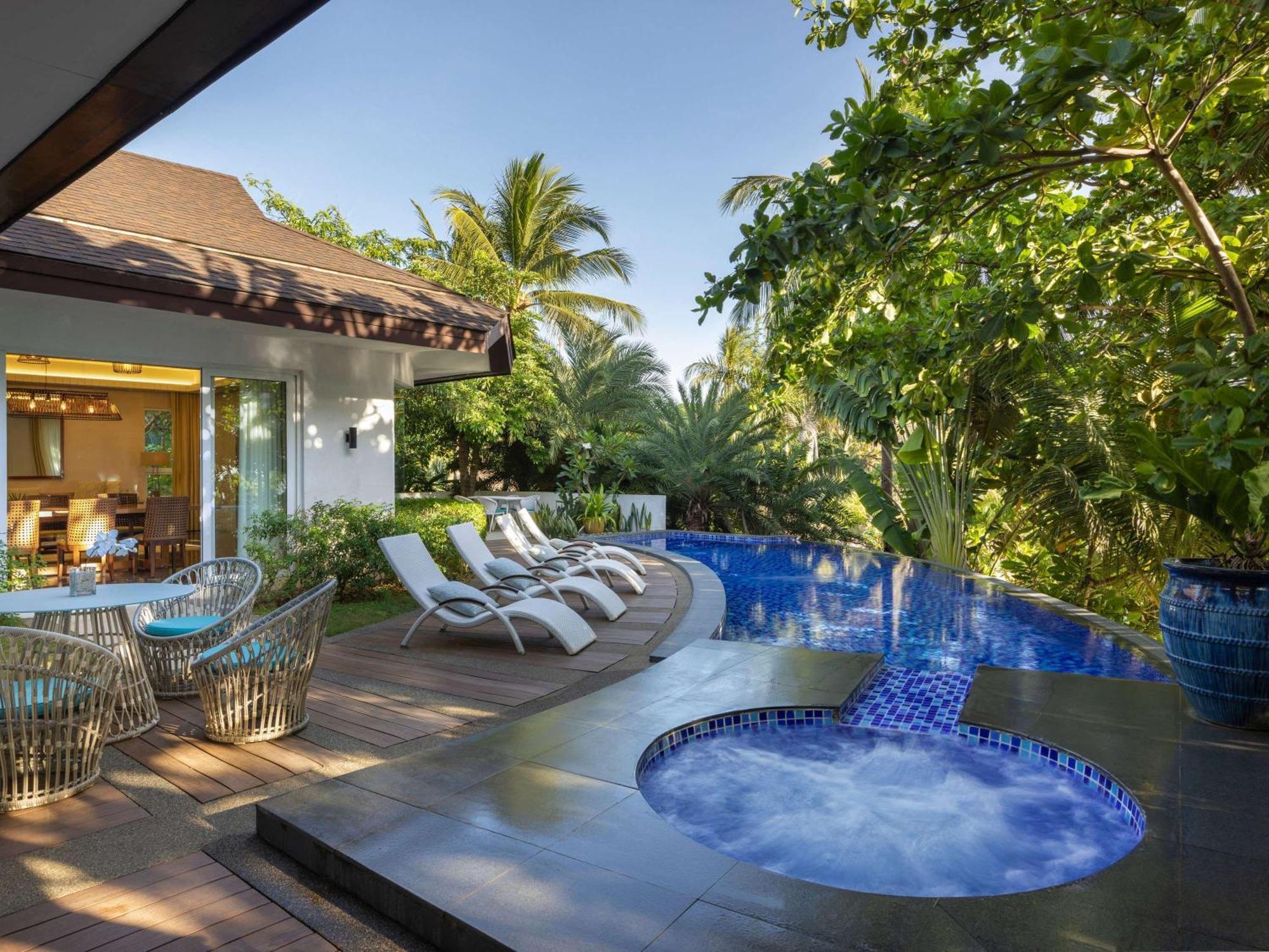 Movenpick & Boracay 5*