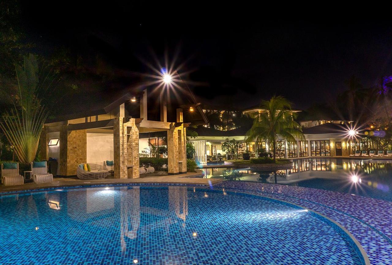 Movenpick & Boracay Yapak